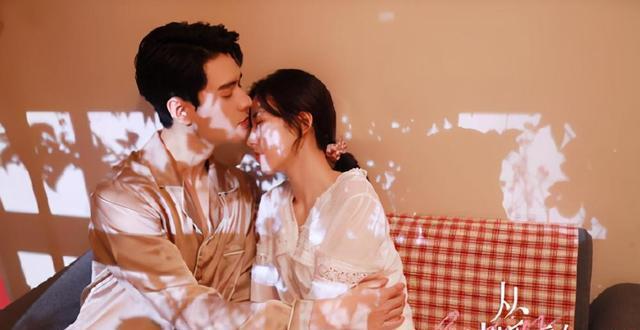 离婚后，美女总裁倒追我 第1-20集